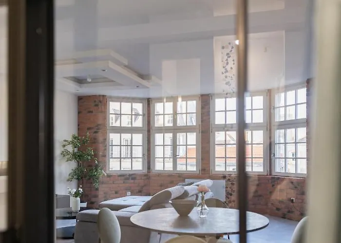 Grand Loft Industriel Avec Vue Cathedrale Centre Appartement Metz